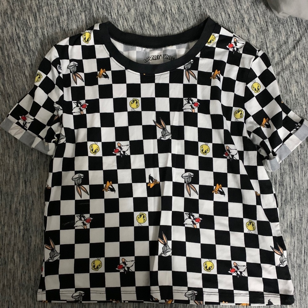 Looney Tunes shirt